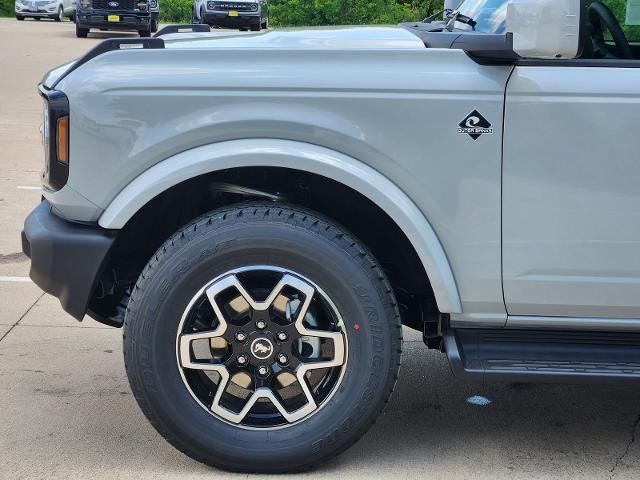 New 2026 Avalanche Gray Ford Outer Banks® image 28