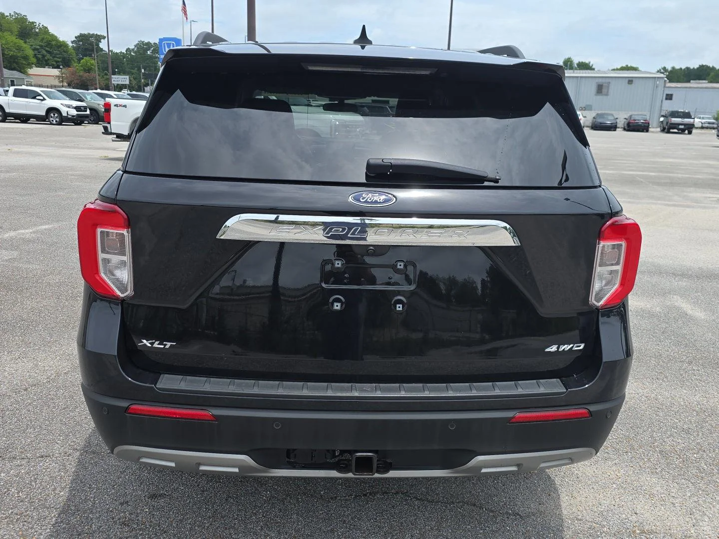 Used 2023 Agate Black Ford XLT image 4