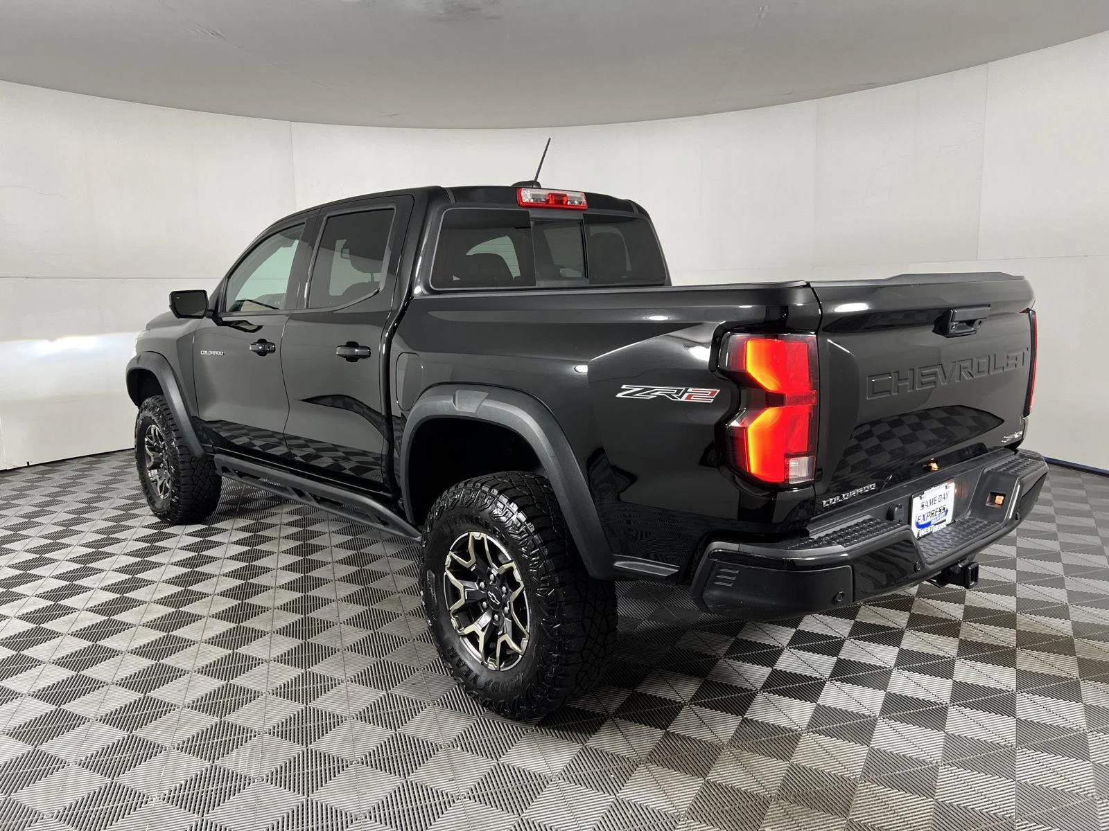 Used 2023 Black Chevrolet ZR2 image 4