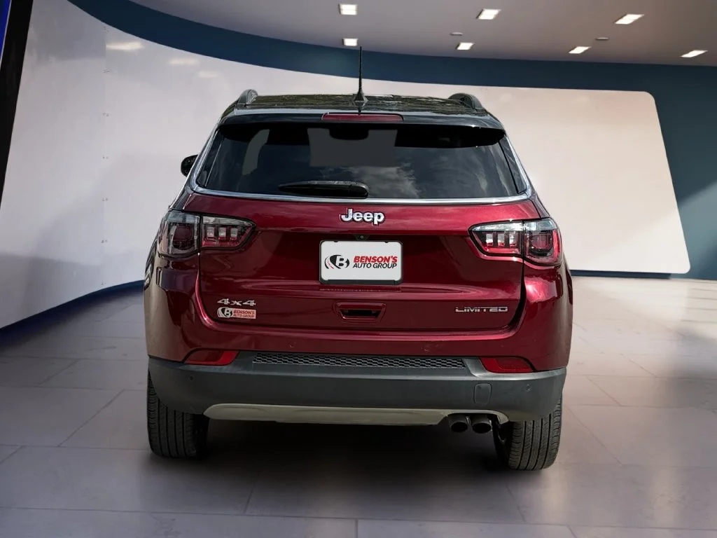 Used 2022 Red Jeep Limited image 4