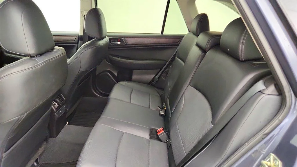 Used 2016 Carbide Gray Metallic Subaru 4dr Wagon 2.5i Limited PZEV w/ Moonroof, Navigation & EyeSight image 21