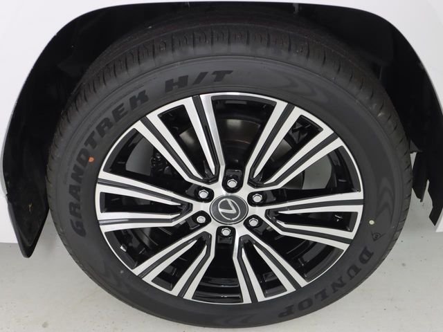 2026 Lexus LX 700h Luxury - Photo 9