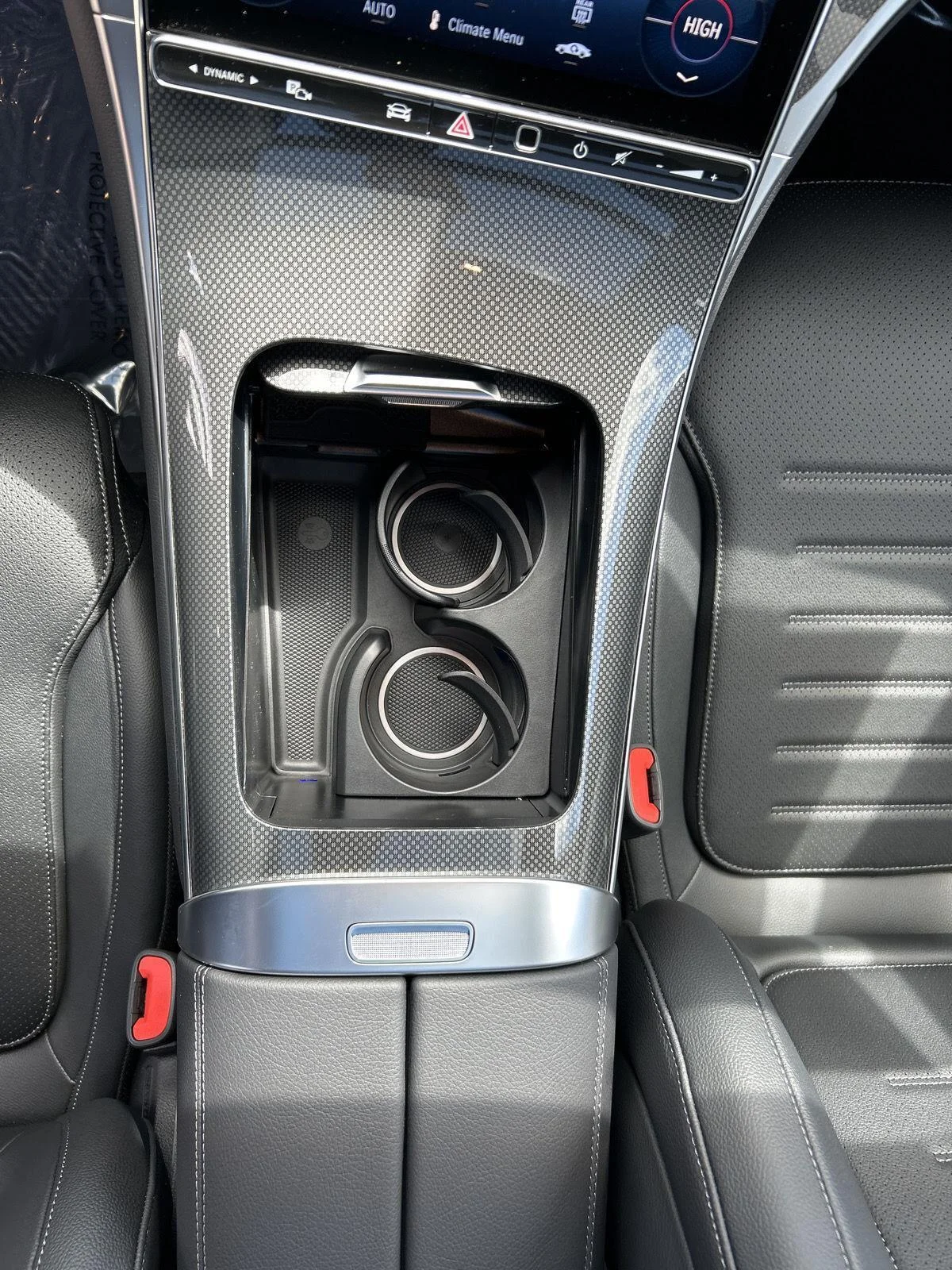 New 2026 Polar White Mercedes-Benz GLC 300 image 23
