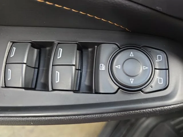 Used 2019 MOSAIC BLACK METALLIC Chevrolet LS image 27