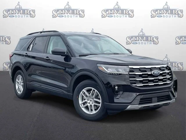 New 2026 Agate Black Metallic Ford Active image 1