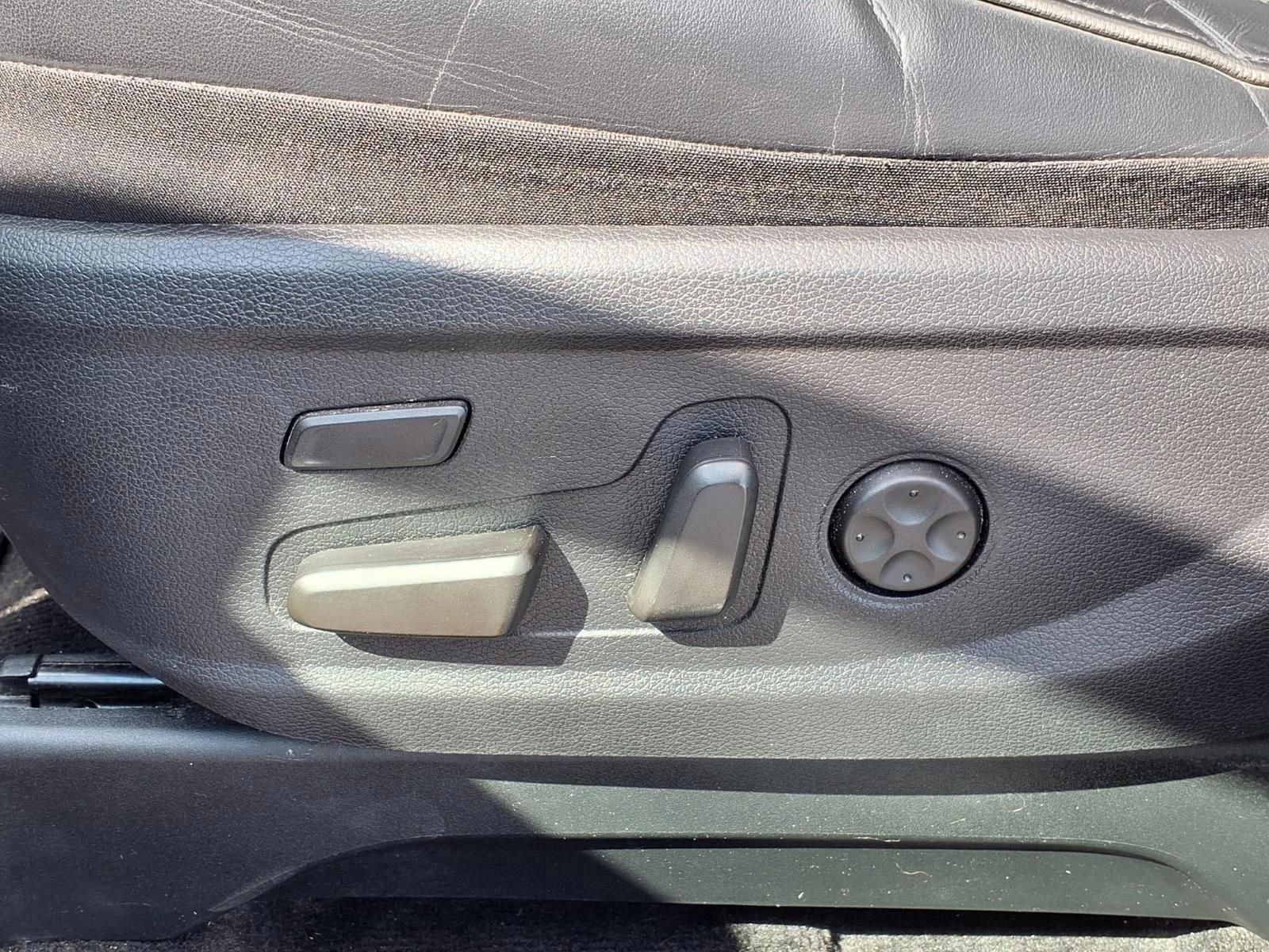 Used 2020 Steel Graphite Hyundai Limited image 24