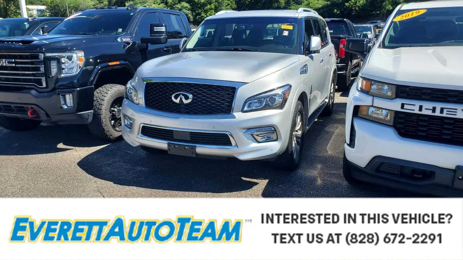 Used 2017 Liquid Platinum INFINITI Limited 4WD image 1
