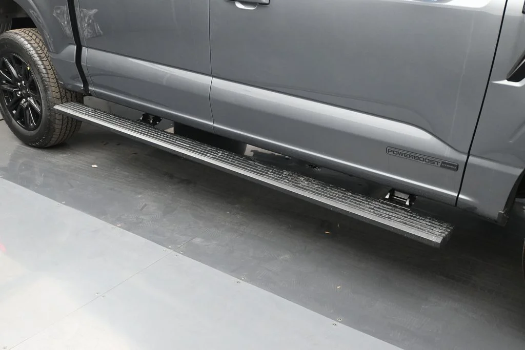 New 2026 Carbonized Gray Metallic Ford Platinum image 23