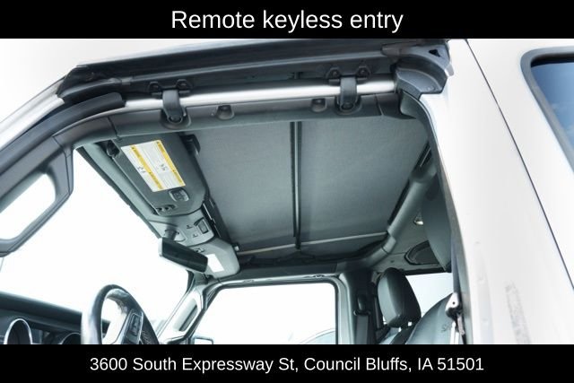 Used 2023 Silver Jeep Sahara 4xe image 20