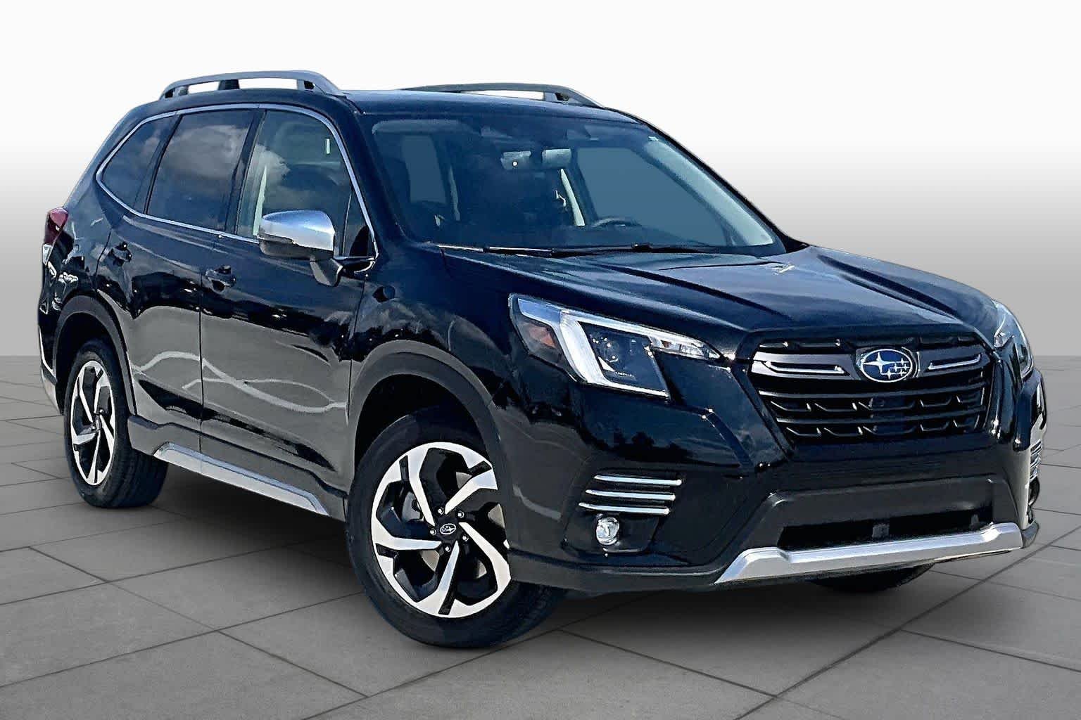 Used 2023 Crystal Black Silica Subaru Touring image 2