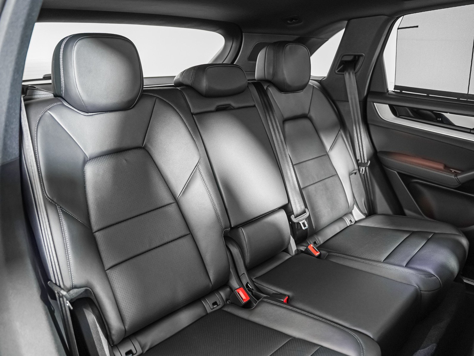 New 2026 VANADIUM GREY Porsche  image 6
