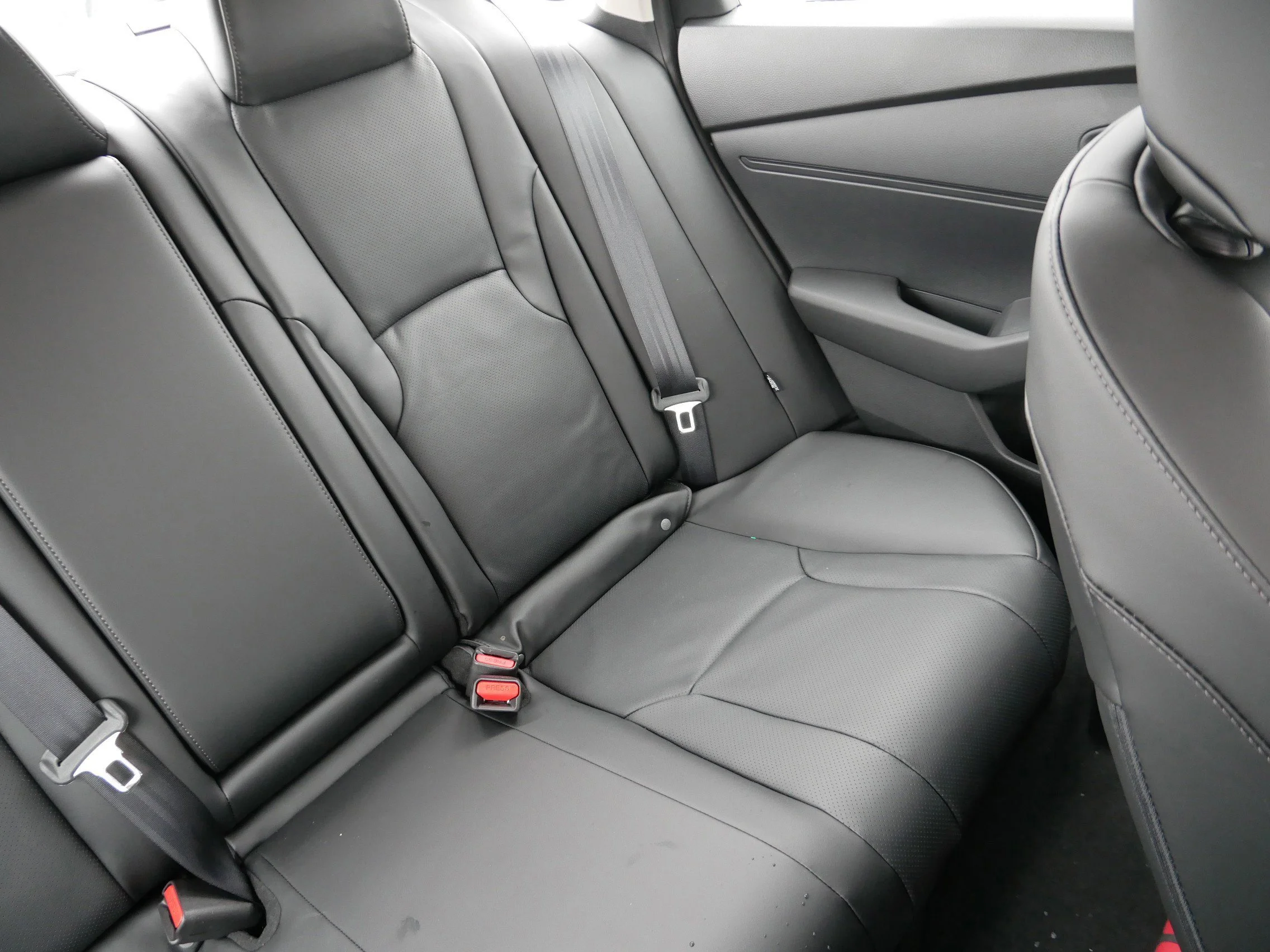 New 2026 Urban Gray Pearl Honda EX-L image 10