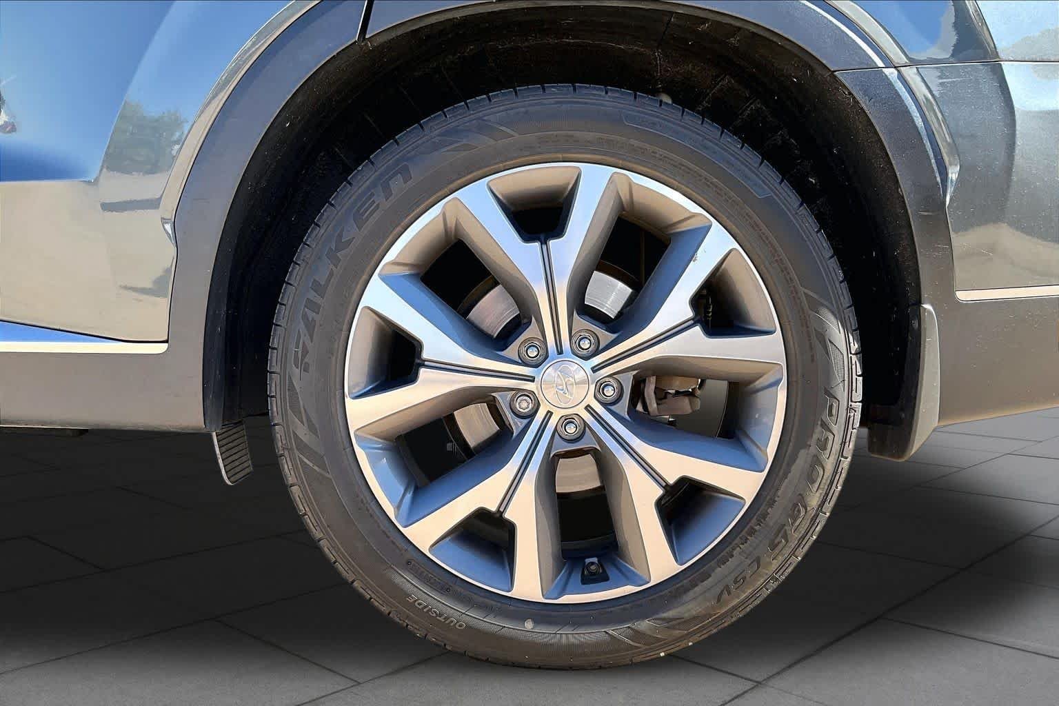 Used 2021 Rainforest Hyundai SEL image 10