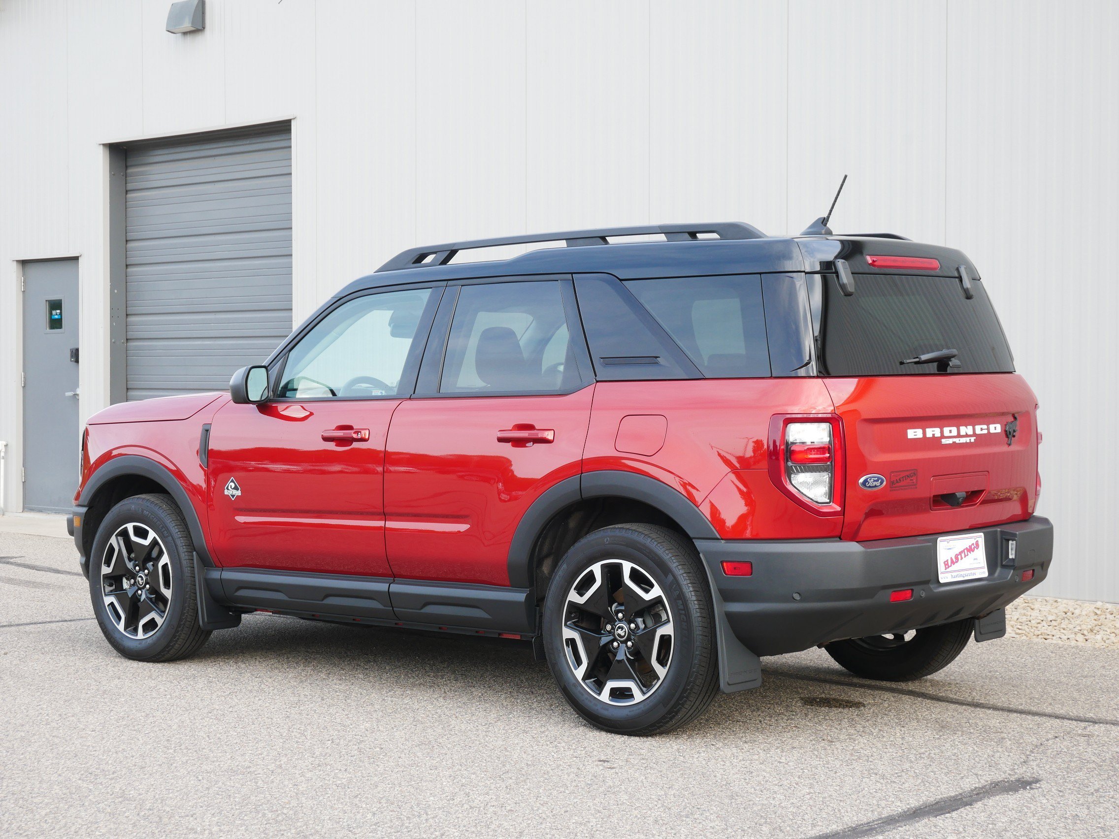Used 2023 Orange Ford Outer Banks image 3