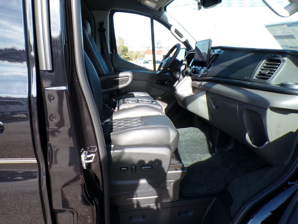 New 2026 Agate Black Metallic Ford Cargo Van image 30