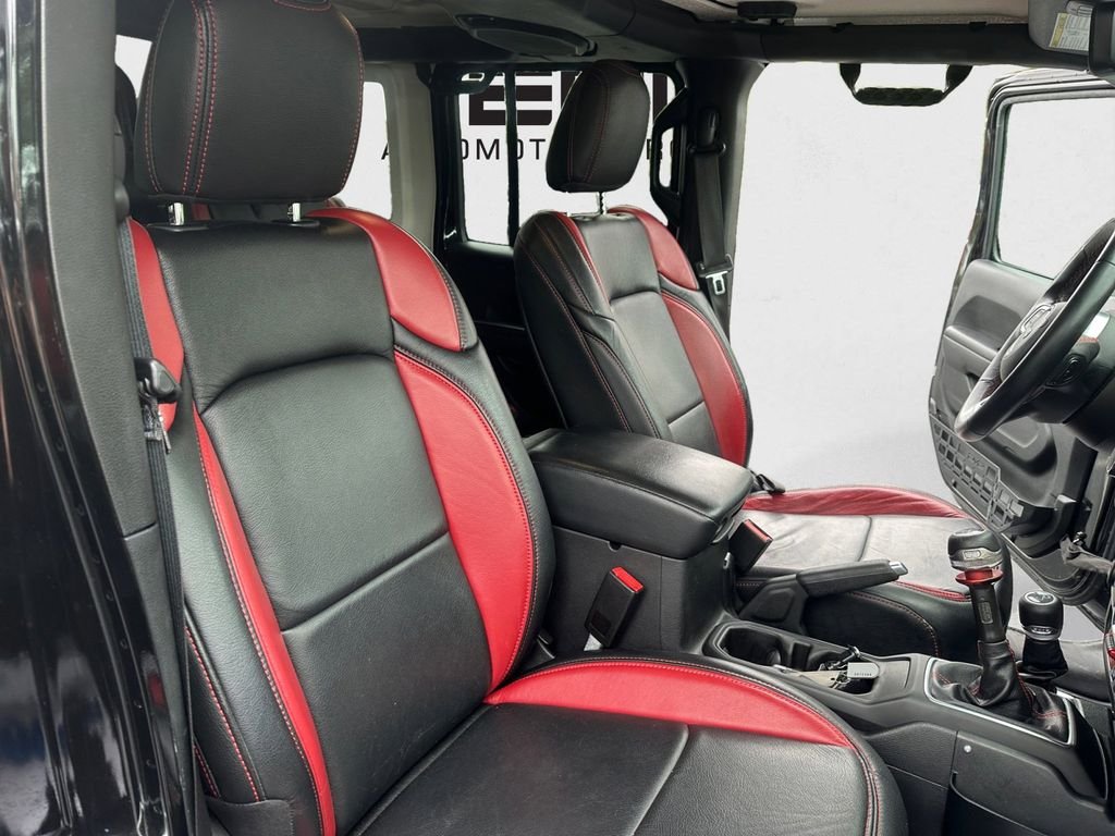 Used 2021 Black Jeep Unlimited Rubicon image 26