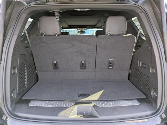 Used 2022 Black Chevrolet Premier image 14