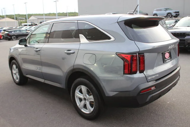 Used 2023 Silver Kia LX image 28