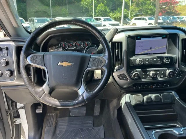 Used 2017 White Chevrolet LTZ image 15