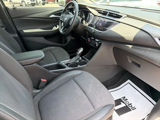 Used 2023  Buick Preferred image 24