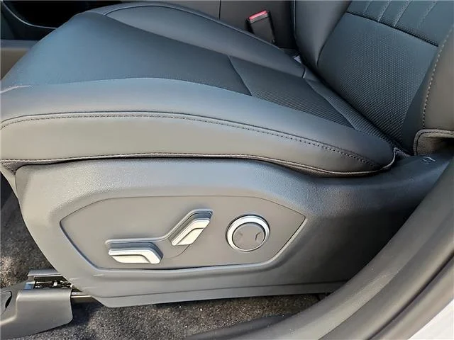 New 2027 Serenity White Hyundai SEL image 13