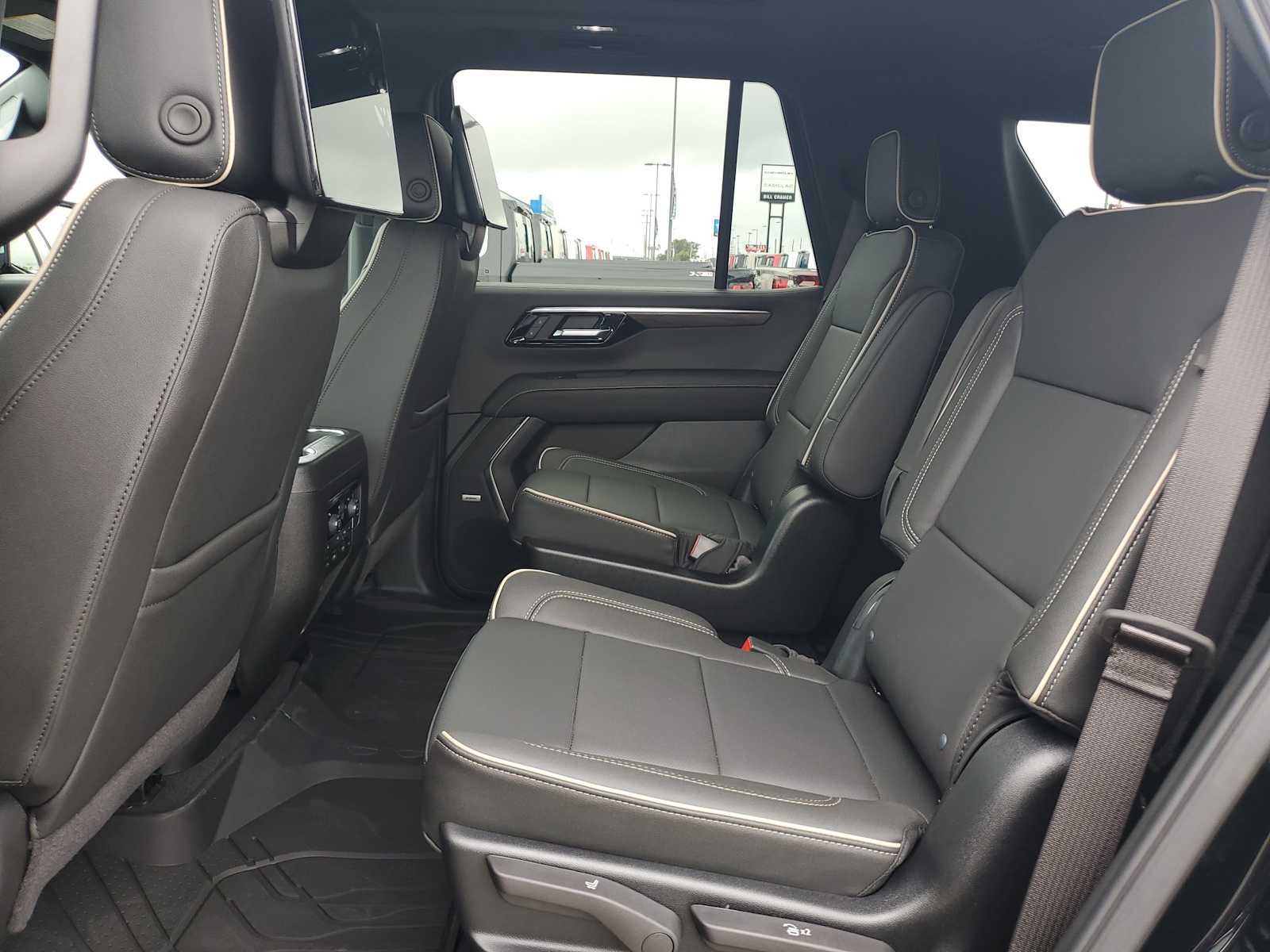 2026 Chevrolet Tahoe Premier - Photo 16
