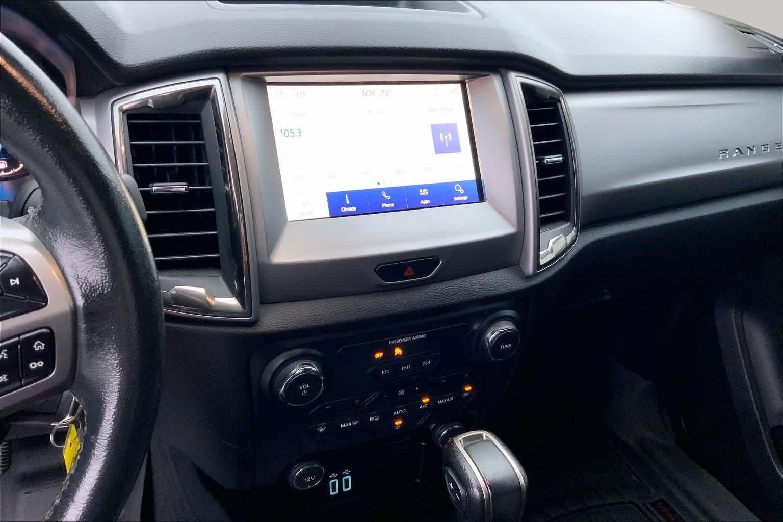 Used 2020 Lightning Blue Metallic Ford XLT image 6