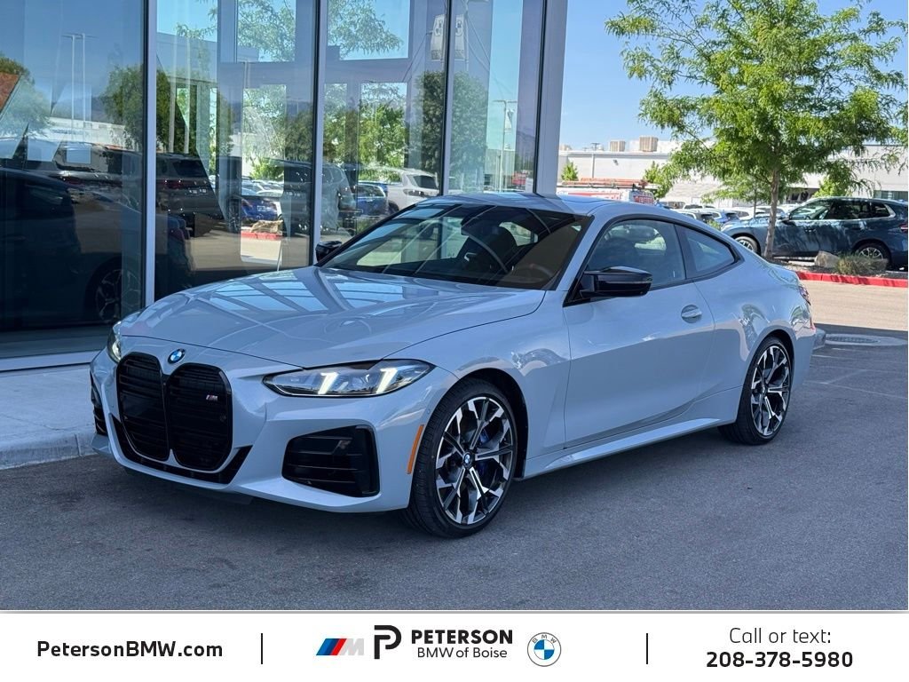 2025 BMW 4 Series M440i xDrive Coupe's photo