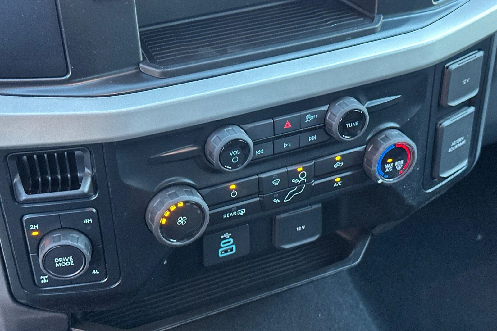 2026 Ford F-250 Super Duty XL - Photo 22