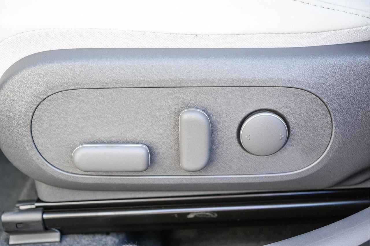 New 2026 Gray Hyundai Limited image 20