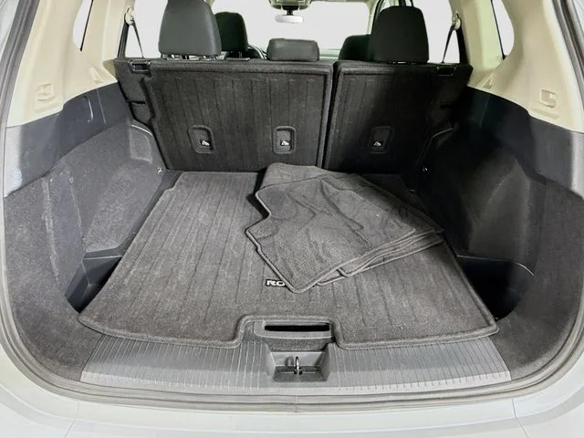 Used 2025 Silver Nissan SV image 24