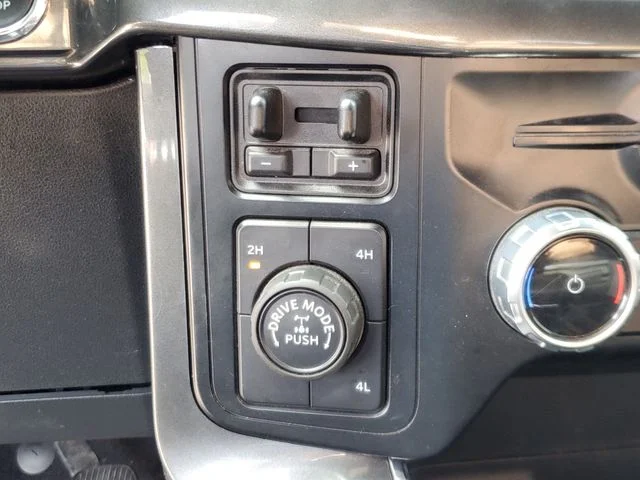 Used 2023 Gray Ford XLT image 28
