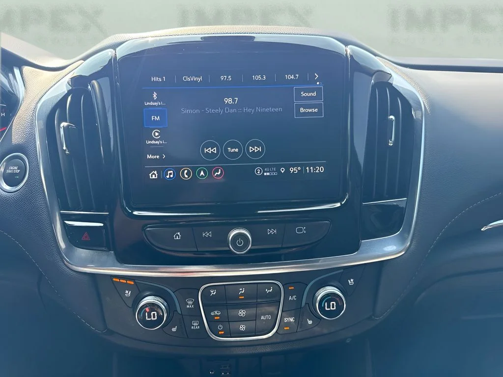 Used 2023 White Chevrolet Premier image 10