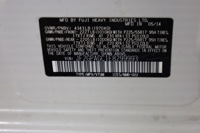 Used 2014 White Subaru 2.0i Limited image 31