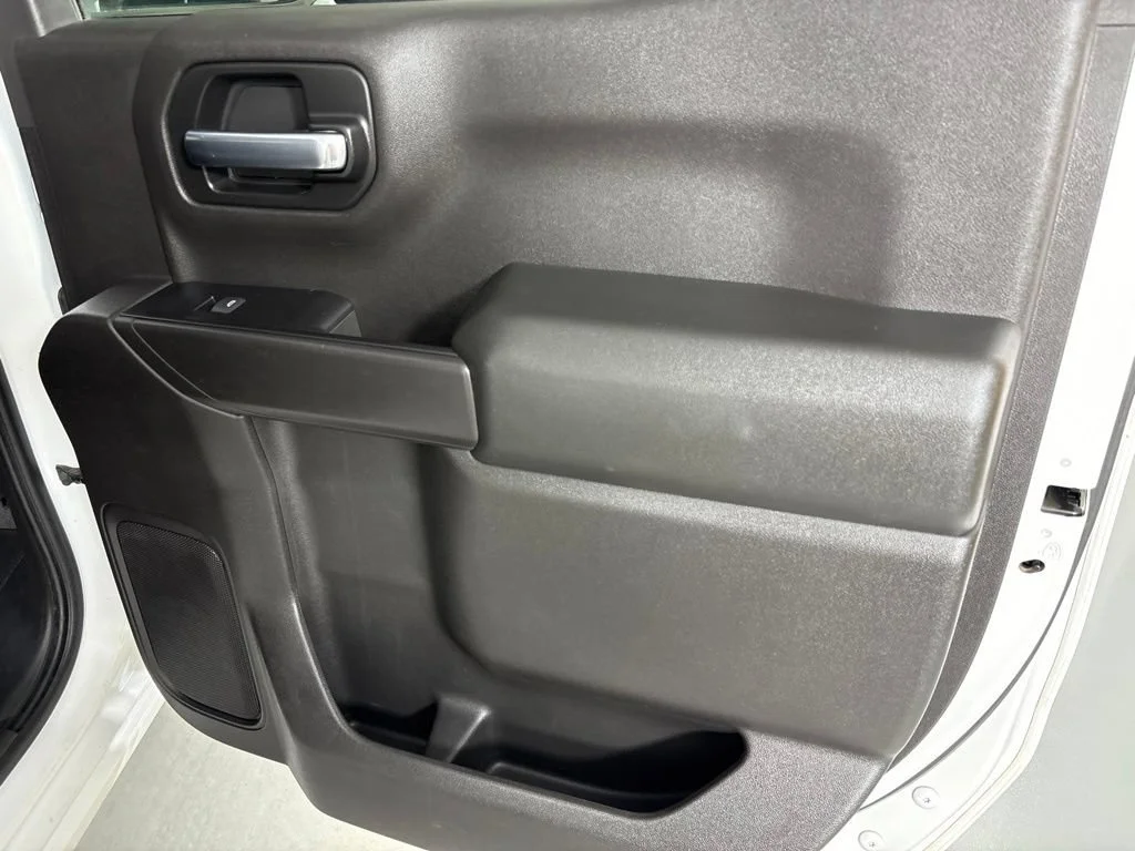 Certified Used 2020 SUMMIT WHITE Chevrolet LT image 22