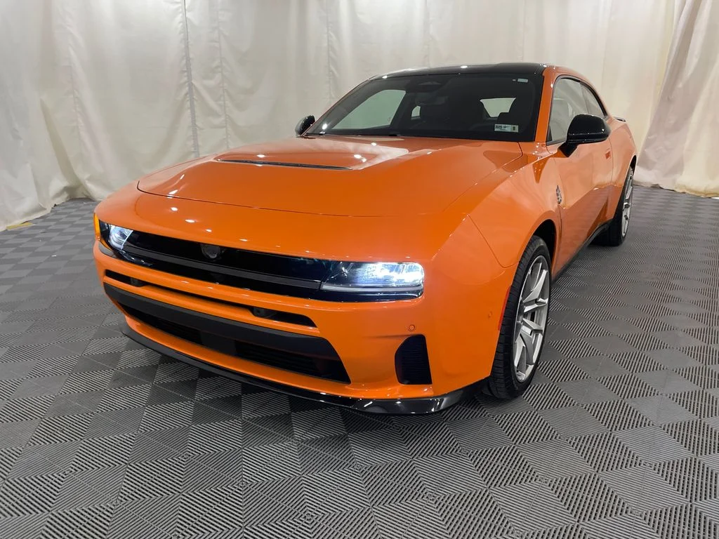 2026 Dodge Charger Scat Pack - Photo 2