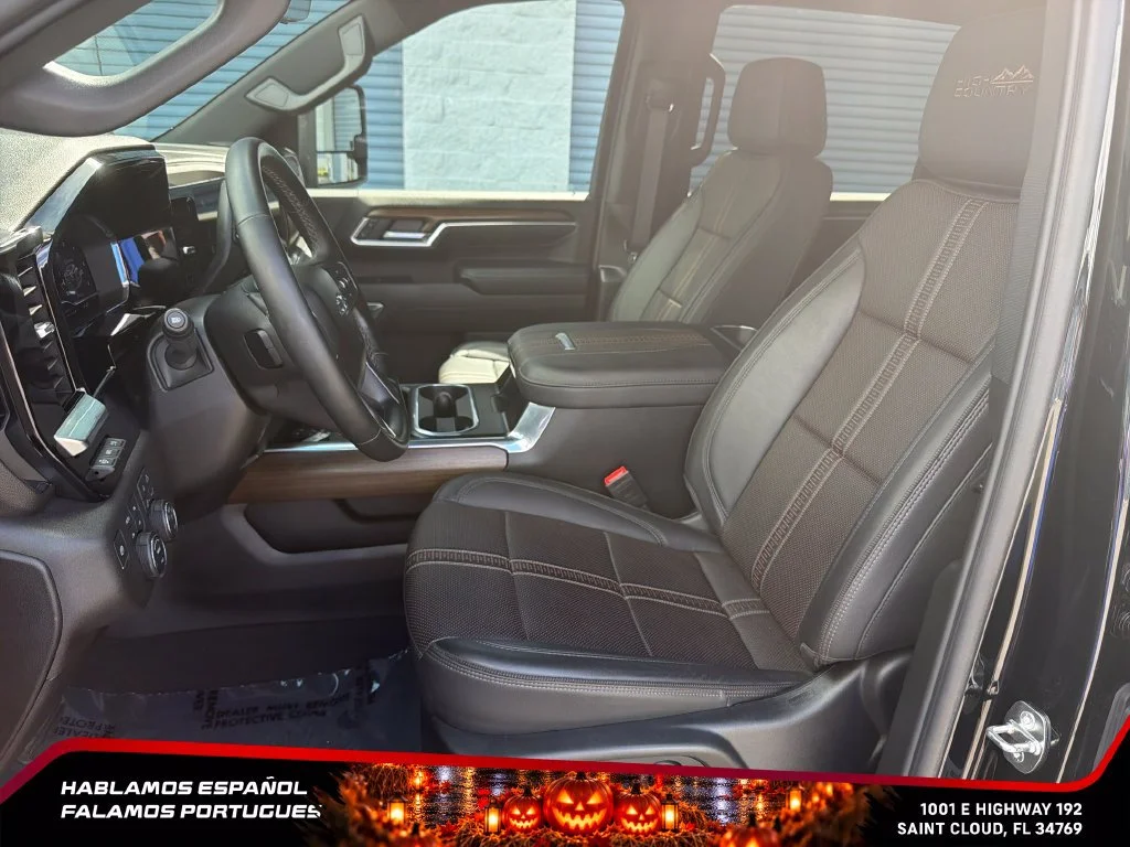 Used 2024 Black Chevrolet High Country image 14