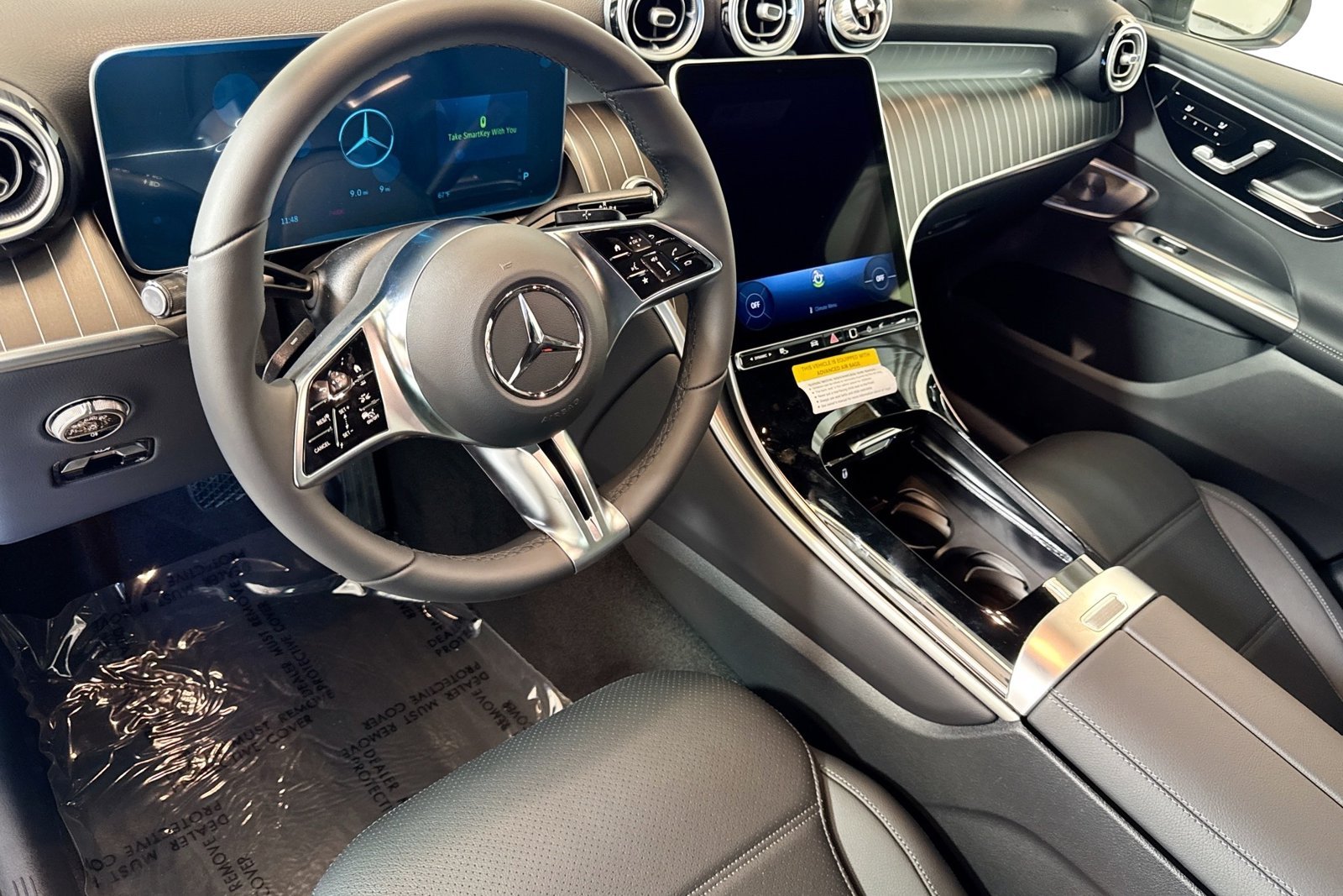 New 2026 Polar White Mercedes-Benz GLC 300 image 9