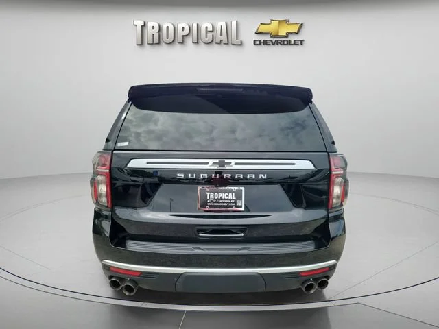 Used 2024 Black Chevrolet High Country image 4