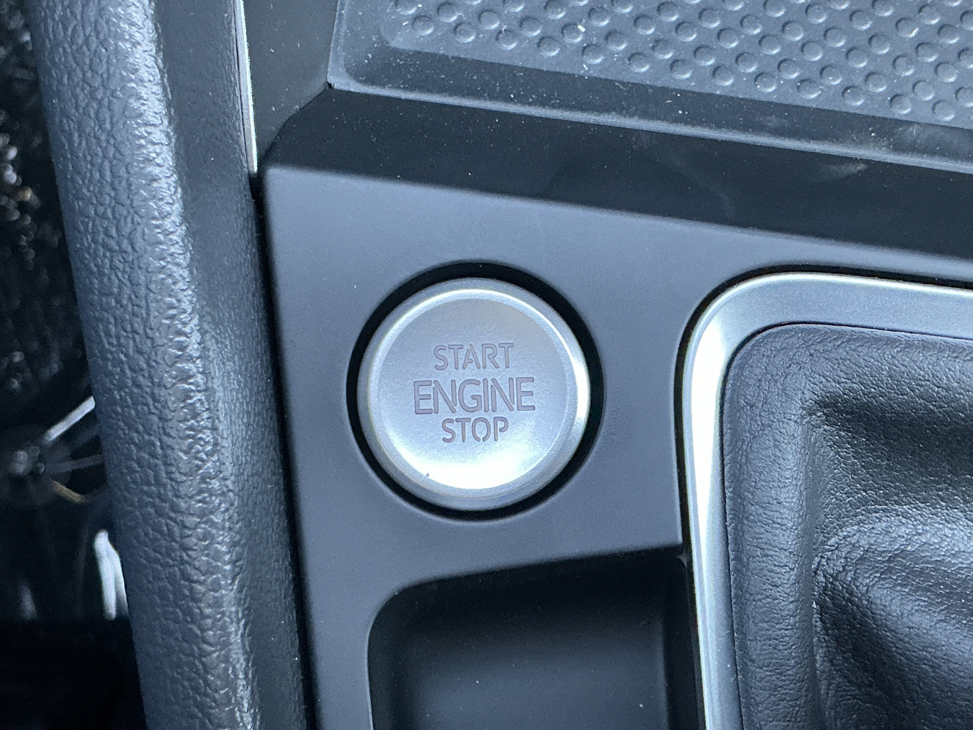 New 2026 Opal White Pearl Volkswagen SEL image 18
