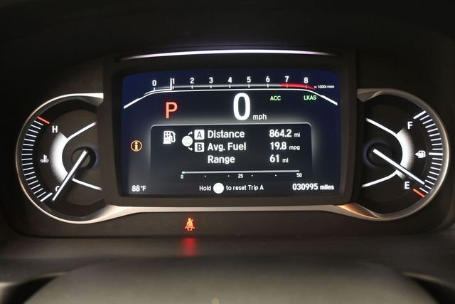 Used 2023 White Honda EX-L image 32