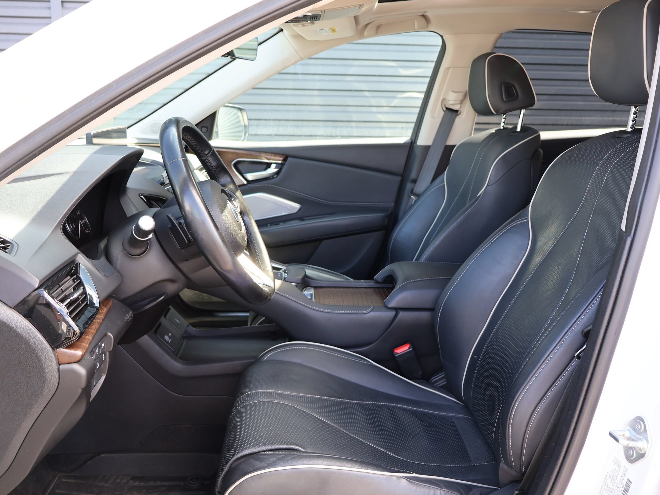 Used 2021 Platinum White Pearl Acura w/Advance Package image 22