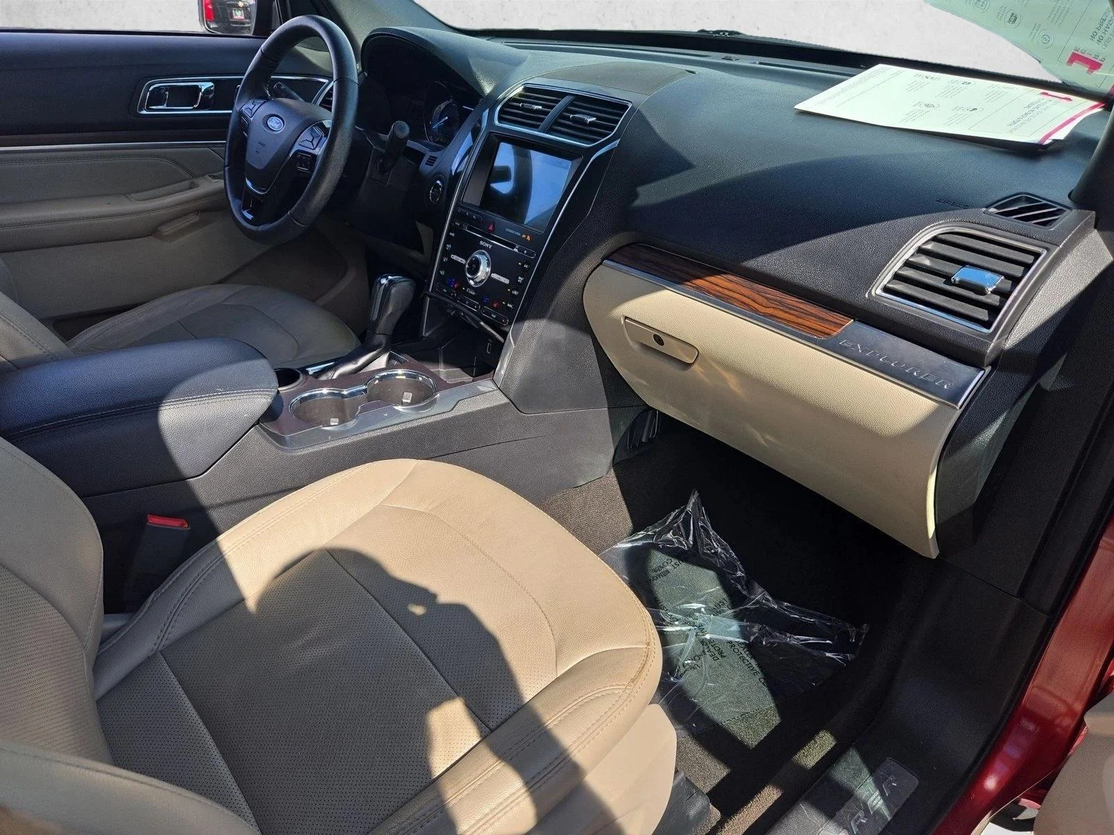 Used 2018 Ruby Red Metallic Tinted Clearcoat Ford Limited image 23