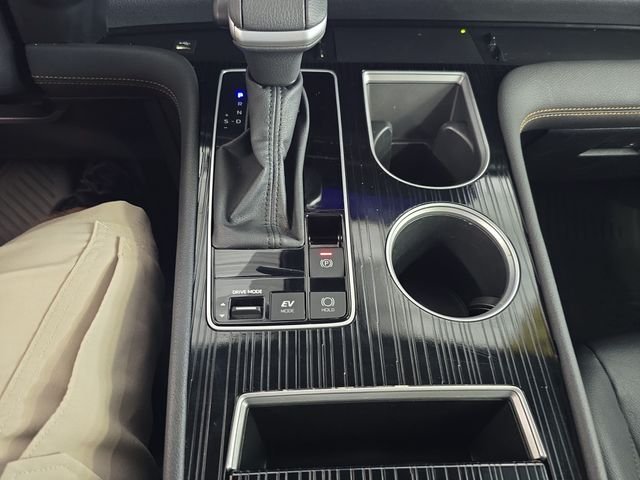 Used 2025 Silver Toyota Woodland Edition image 23