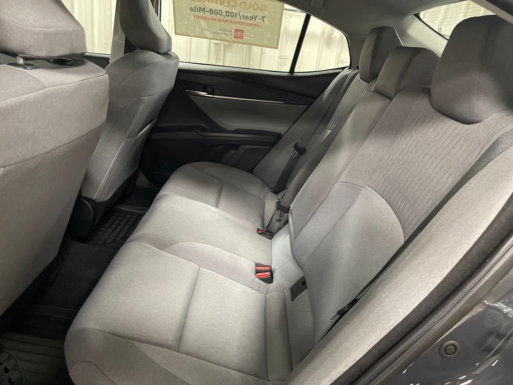 Certified Used 2025  Toyota LE image 26