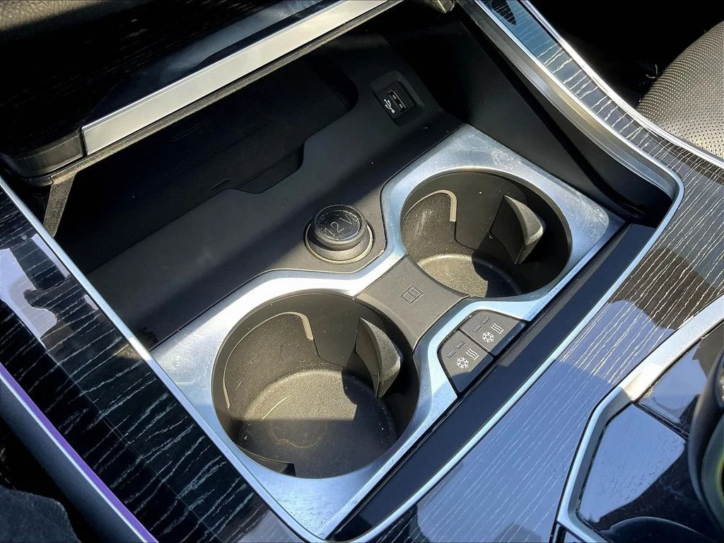 2022 BMW X7 M50i - Photo 16