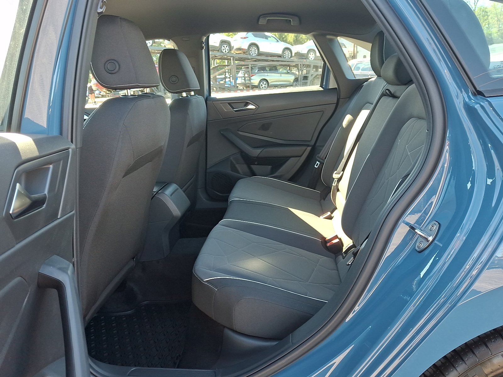 2026 Volkswagen Jetta Sport photo 4