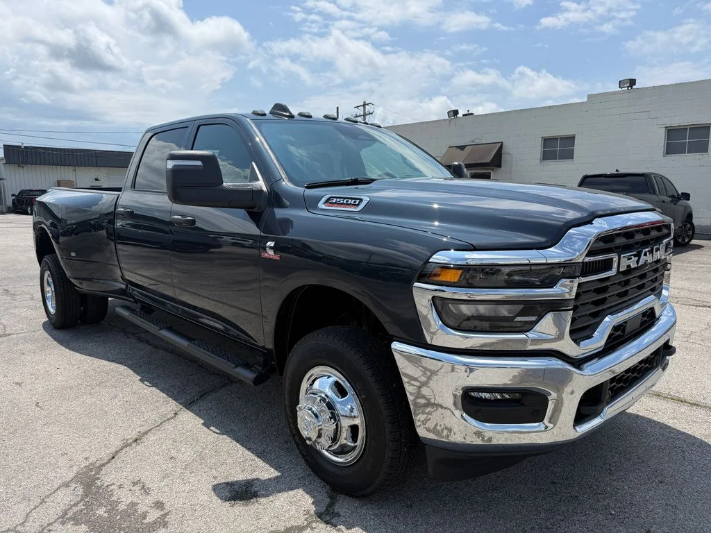 New 2026 Blue Ram Tradesman image 4