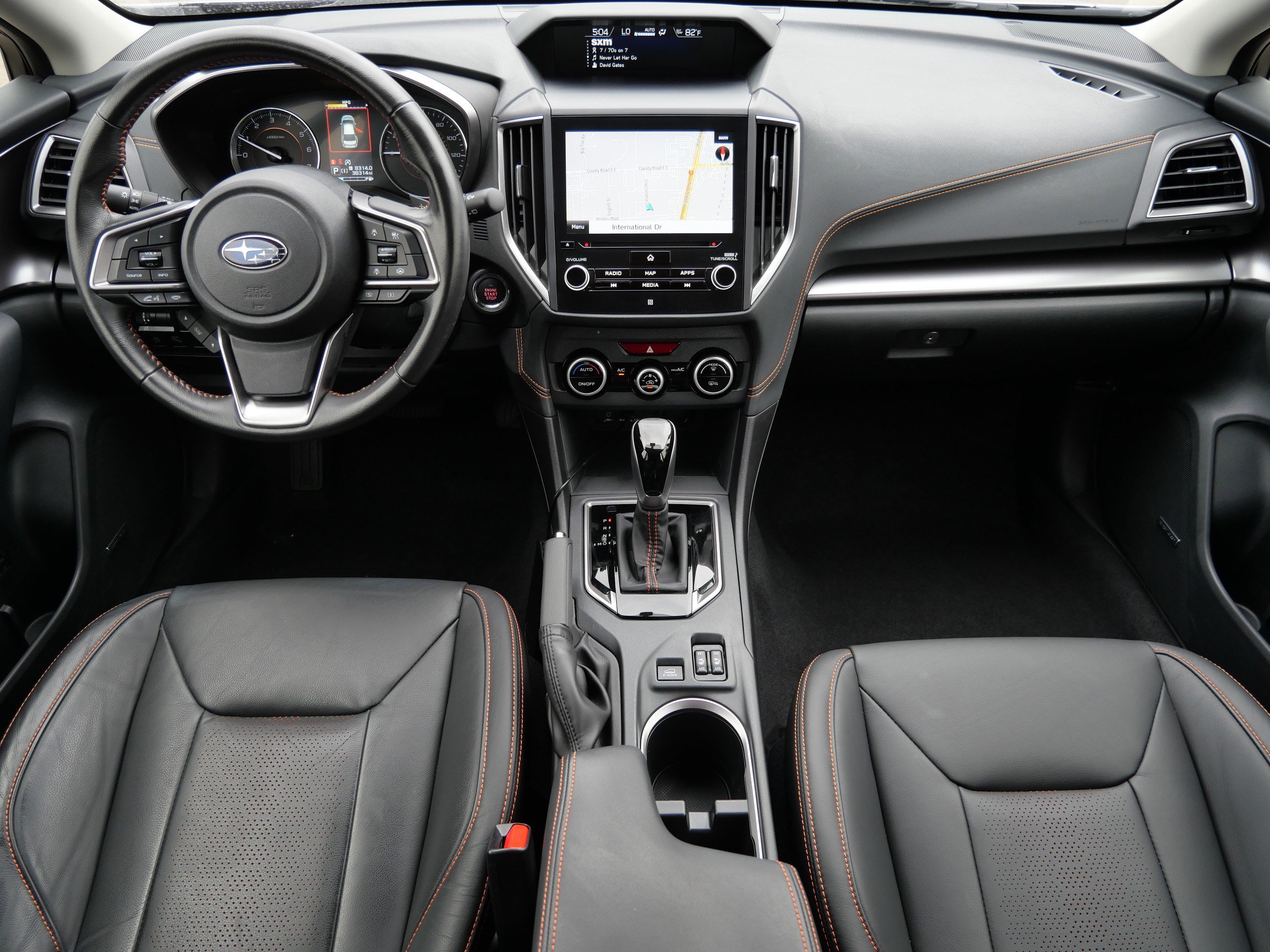 Used 2023 Ice Silver Metallic Subaru Limited image 10