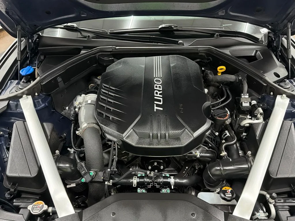 Used 2023 Blue Genesis 3.3T image 36